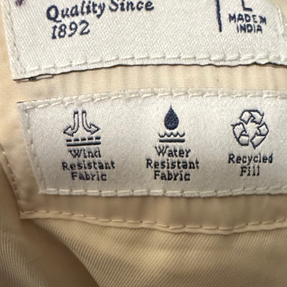 Abercrombie & Fitch Women's Beige Puffer Jacket - Picture 16 of 16